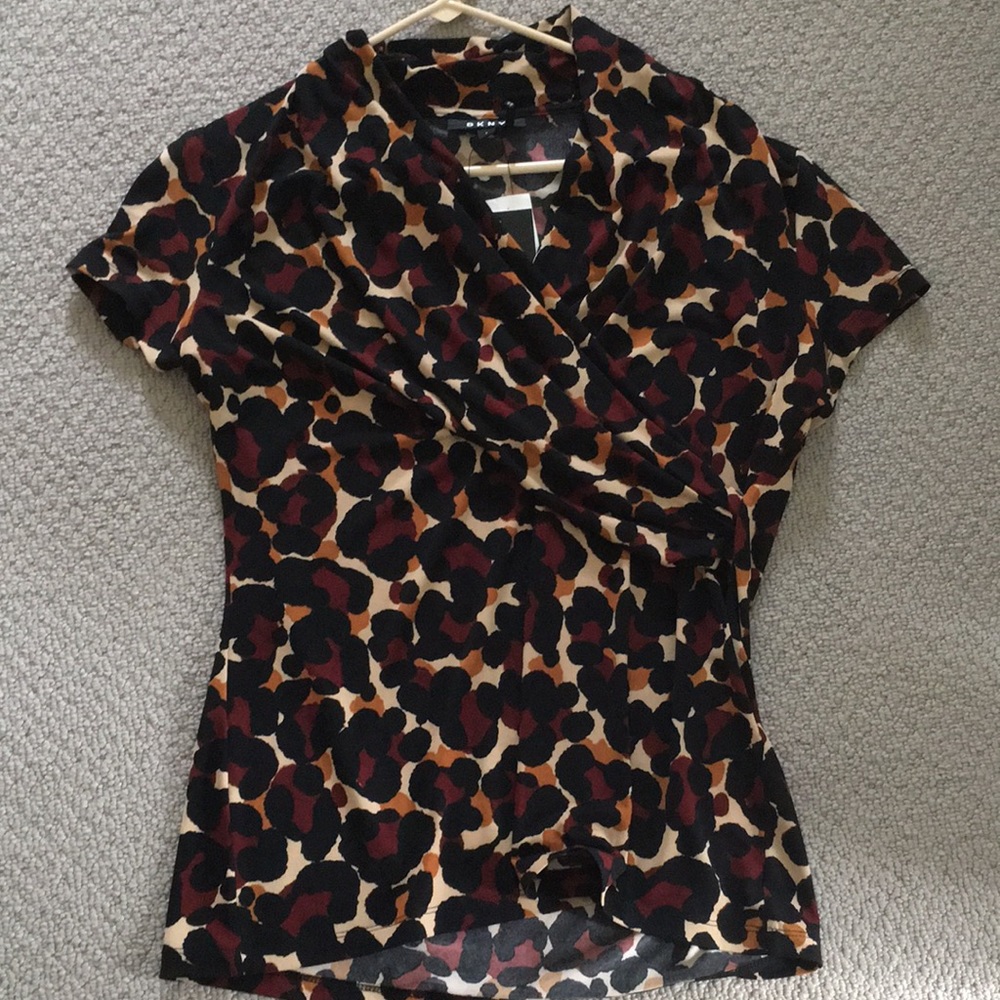 DKNY leopard top body fitted